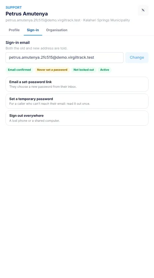 The Support panel on the Sign-in tab: the sign-in email with its Change button, the four status badges, and the buttons for a set-password link, a temporary password and signing out everywhere